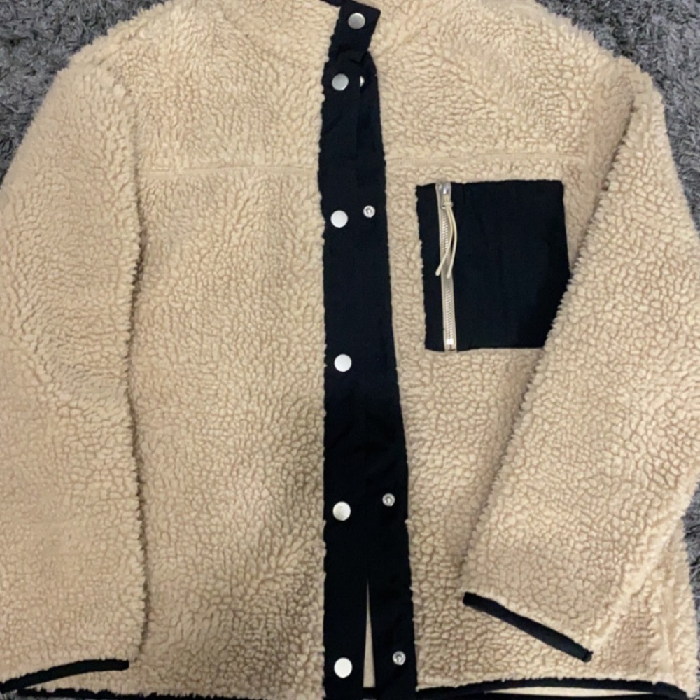 Sherpa button down jacket - Picture 4 of 4